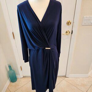 Be prepared to be hit on in this deep blue cocktail dress.  Stunning.